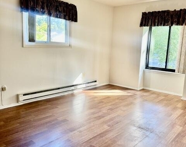 99 Arrowood Road - Photo Thumbnail 12