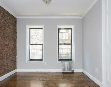 East 100th Street - Photo Thumbnail 7
