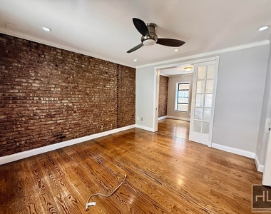 East 100th Street - Photo Thumbnail 2