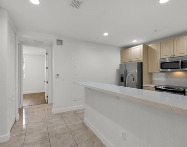408 Sw 147th Avenue - Photo Thumbnail 12