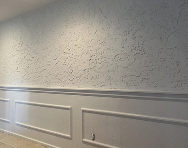 952 Se Walters Terrace - Photo Thumbnail 1