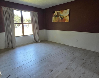 7305 Pacific Avenue - Photo Thumbnail 2