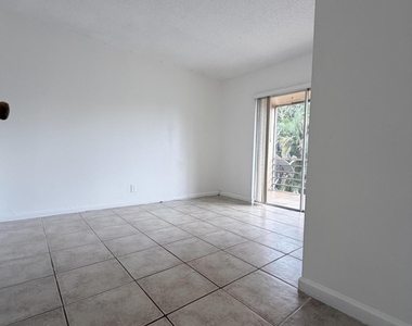 11280 W Sample Road - Photo Thumbnail 5
