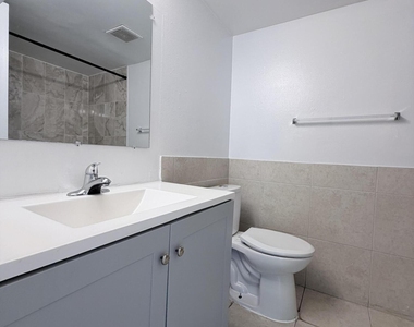 8501 W Sample Road - Photo Thumbnail 1