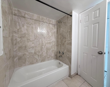 8501 W Sample Road - Photo Thumbnail 3