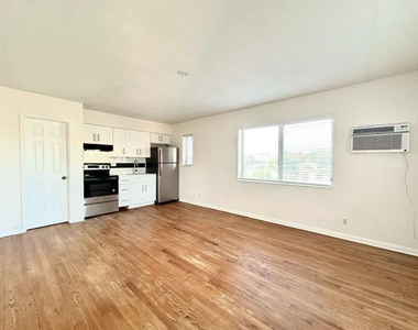 3312 Se 5th Street - Photo Thumbnail 12