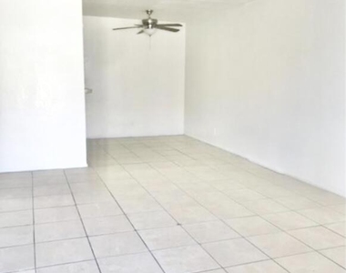 2240 Nw 59th Terrace - Photo Thumbnail 5