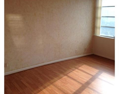 6901 Environ Boulevard - Photo Thumbnail 1