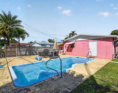 932 Mcintosh Street - Photo Thumbnail 37