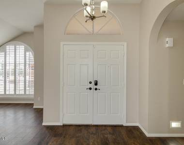 4314 E Juanita Avenue - Photo Thumbnail 14