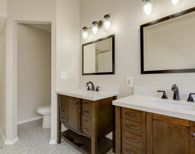 4314 E Juanita Avenue - Photo Thumbnail 35