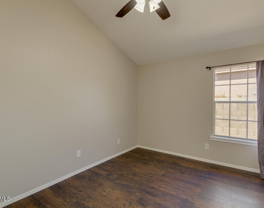 4314 E Juanita Avenue - Photo Thumbnail 38