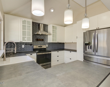 4314 E Juanita Avenue - Photo Thumbnail 27
