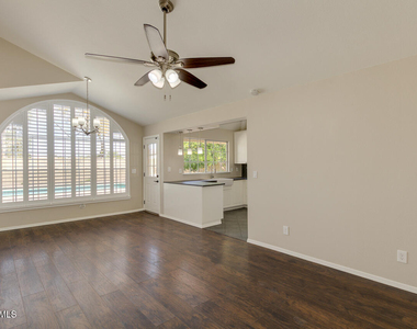 4314 E Juanita Avenue - Photo Thumbnail 21