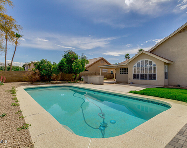 4314 E Juanita Avenue - Photo Thumbnail 1