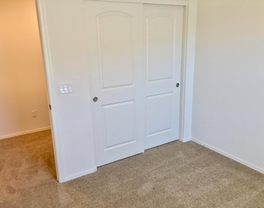 2924 S Washington Street - Photo Thumbnail 21