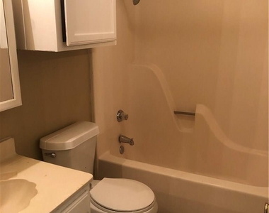 8767 Carroll Circle - Photo Thumbnail 8