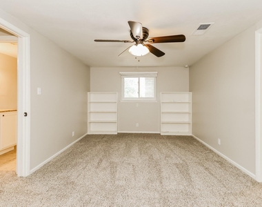 6024 Wormar Avenue - Photo Thumbnail 11