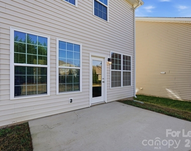 7308 Hamilton Bridge Road - Photo Thumbnail 45