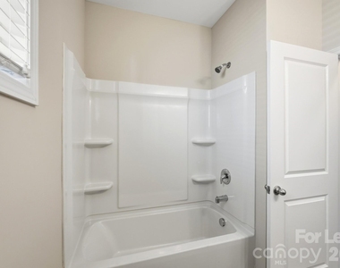 7308 Hamilton Bridge Road - Photo Thumbnail 23