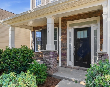 7308 Hamilton Bridge Road - Photo Thumbnail 2