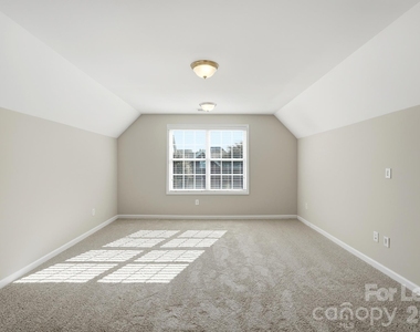 7308 Hamilton Bridge Road - Photo Thumbnail 35