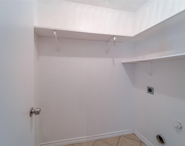 4403 Cedar Crest Drive - Photo Thumbnail 21