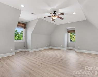 5129 Watermead Lane - Photo Thumbnail 33