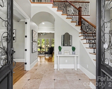 5129 Watermead Lane - Photo Thumbnail 14