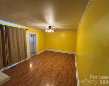5122 Wilkinson Boulevard - Photo Thumbnail 11