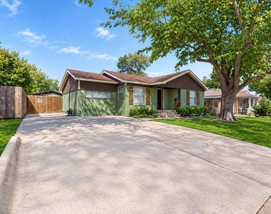 2213 Huskey Street - Photo Thumbnail 2
