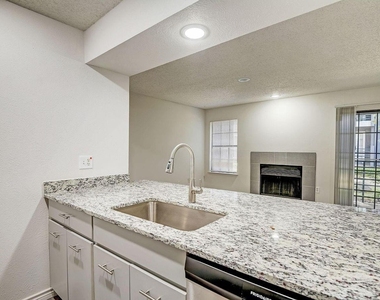 9920 Forest Lane - Photo Thumbnail 21