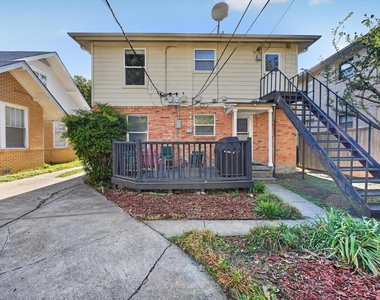5925 Victor Street - Photo Thumbnail 23