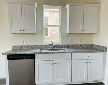 10348 Rosegreen Lane - Photo Thumbnail 15