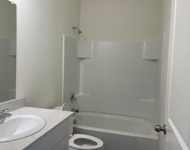 10348 Rosegreen Lane - Photo Thumbnail 13