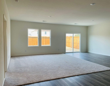 10348 Rosegreen Lane - Photo Thumbnail 7