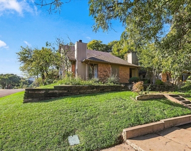 3701 W 6th Street - Photo Thumbnail 6