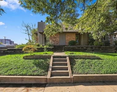 3701 W 6th Street - Photo Thumbnail 5