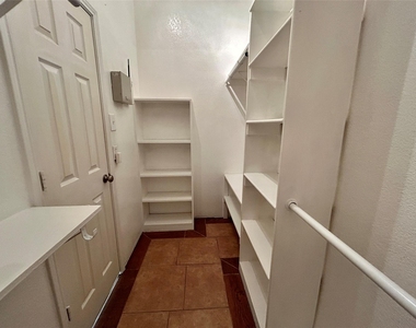 321 Fossil Bridge Drive - Photo Thumbnail 20