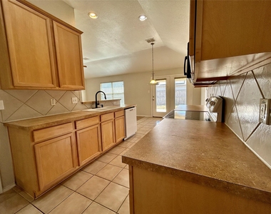 321 Fossil Bridge Drive - Photo Thumbnail 13