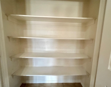 321 Fossil Bridge Drive - Photo Thumbnail 15