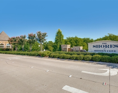 11800 Kurth Drive - Photo Thumbnail 21