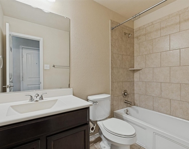 11800 Kurth Drive - Photo Thumbnail 15