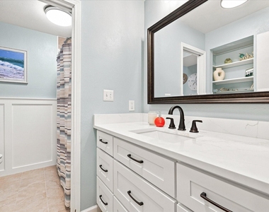 924 Thoreau Lane - Photo Thumbnail 20