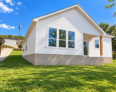 928 Apache Ridge Road - Photo Thumbnail 14