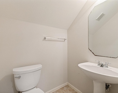 226 Wyndham Meadows Way - Photo Thumbnail 13