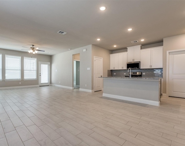 730 Rain Barrel Place - Photo Thumbnail 7