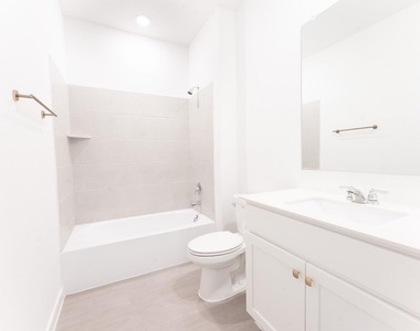 1801 Alpine Larch Lane - Photo Thumbnail 11