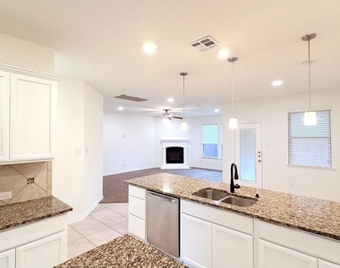 10020 Kemah Place - Photo Thumbnail 8