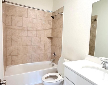 10020 Kemah Place - Photo Thumbnail 29